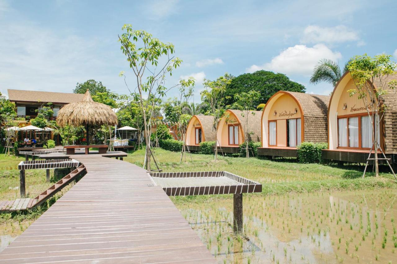 Srida Resort Lanna And Cafe Чиангмай Екстериор снимка